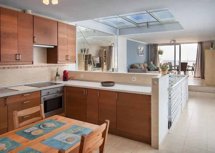 Maximilian House-duplex Vista Al Mar En Complejo Con Piscina